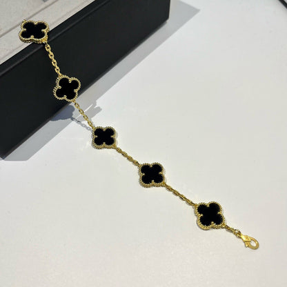 [Clover Jewelry] CLOVER 5 MOTIF ONYXS BRACELET COLLECTION