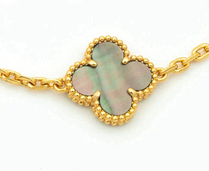 [Clover Jewelry] CLOVER 5 MOTIF GRAY MOP BRACELET COLLECTION