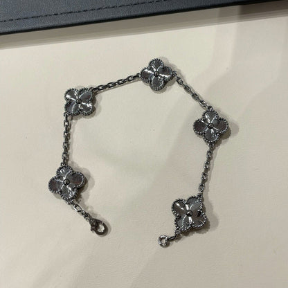 [Clover Jewelry]CLOVER 5 MOTIF BLACK BRACELET