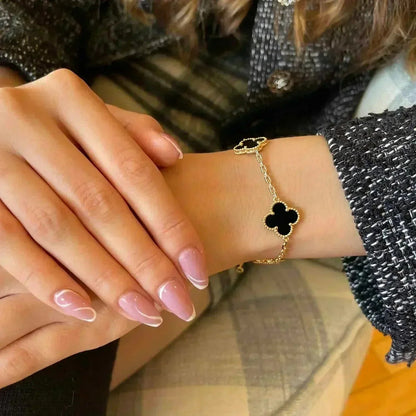 [Clover Jewelry] CLOVER 5 MOTIF ONYXS BRACELET COLLECTION