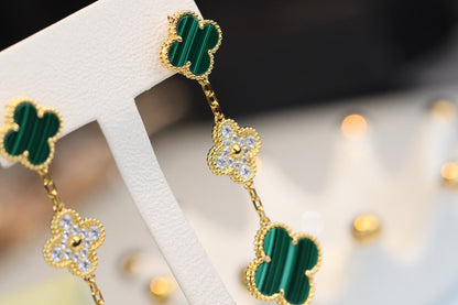 [CLOVER JEWELRY]CLOVER EARRINGS GOLD MALACHITE DIAMOND 3 MOTIF