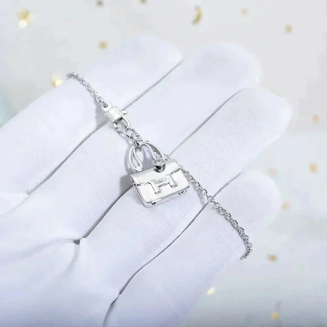 [Clover Jewelry]AMULETTE PEDANT SILVER NECKLACE