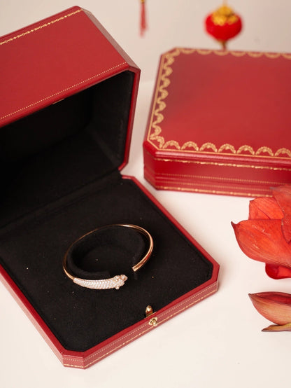 [Clover Jewelry]PANTHERE ROSE GOLD DIAMOND OPEN BRACELET