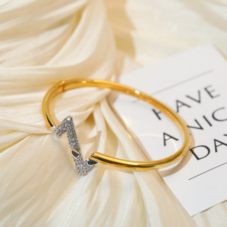 [Clover Jewelry]VOLTE UPSITE DOWN GOLD DIAMOND BRACELET