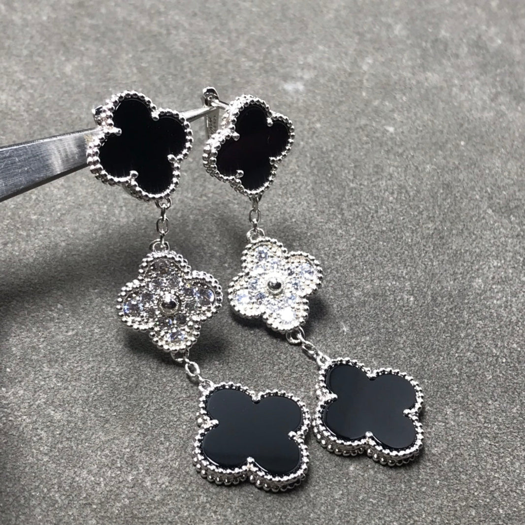 [CLOVER JEWELRY]CLOVER 3 MOTIF DIAMOND ONYX SILVER EARRINGS