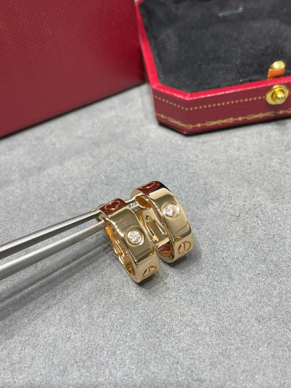 [Clover Jewelry]LOVE 5.5MM 1 DIAMOND EARRINGS