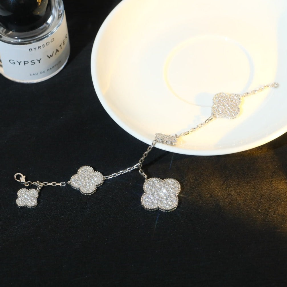 [Clover Jewelry]CLOVER BRACELET 5 MOTIF SILVER DIAMOND PAVED