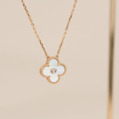 [Clover Jewelry]CLOVER 15MM DIAMOND WHITE FRITILLARIA NECKLACE