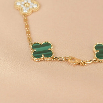 [CLOVER JEWELRY] CLOVER 5 MOTIF MALACHITE BRACELET COLLECTION