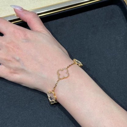 [Clover Jewelry]CLOVER 5 MOTIF ROCK CRYSTAL BRACELET
