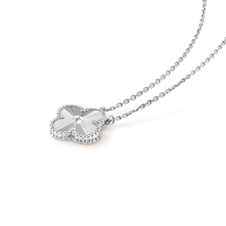 [Clover Jewelry]CLOVER 15MM LASER NECKLACE SILVER
