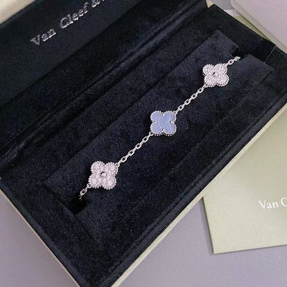 [Clover Jewelry] CLOVER 5 MOTIF PURPLE CHALCEDONY BRACELET COLLECTION