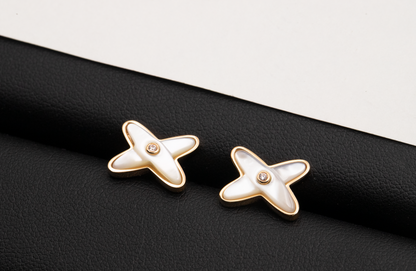 [Clover Jewelry]JEUX DE WHITE MOP ROSE GOLD DIAMOND EARRINGS