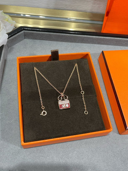 [Clover Jewelry]H CIRCE MOISSANITE PENDANT NECKLACE GOLD