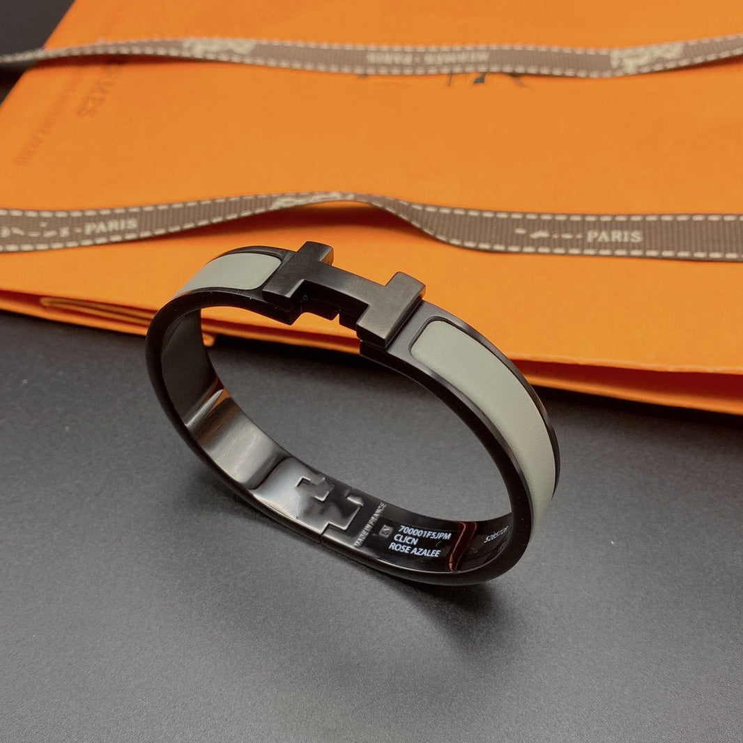 [Clover Jewelry]CLIC HM SO BLACK GREY BRACELET