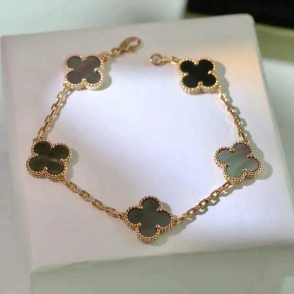 [Clover Jewelry] CLOVER 5 MOTIF GRAY MOP BRACELET COLLECTION