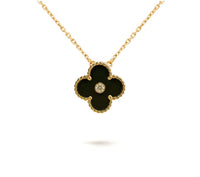 [Clover Jewelry]CLOVER 15MM DIAMOND ONYX NECKLACE