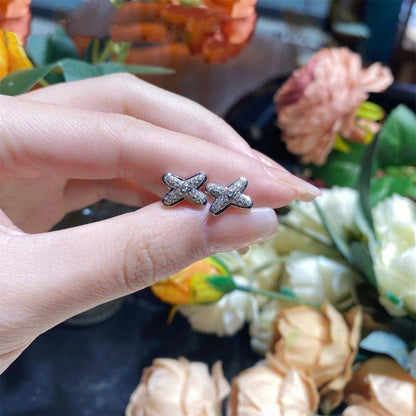 [Clover Jewelry]JEUX DE SILVER DIAMOND EARRINGS