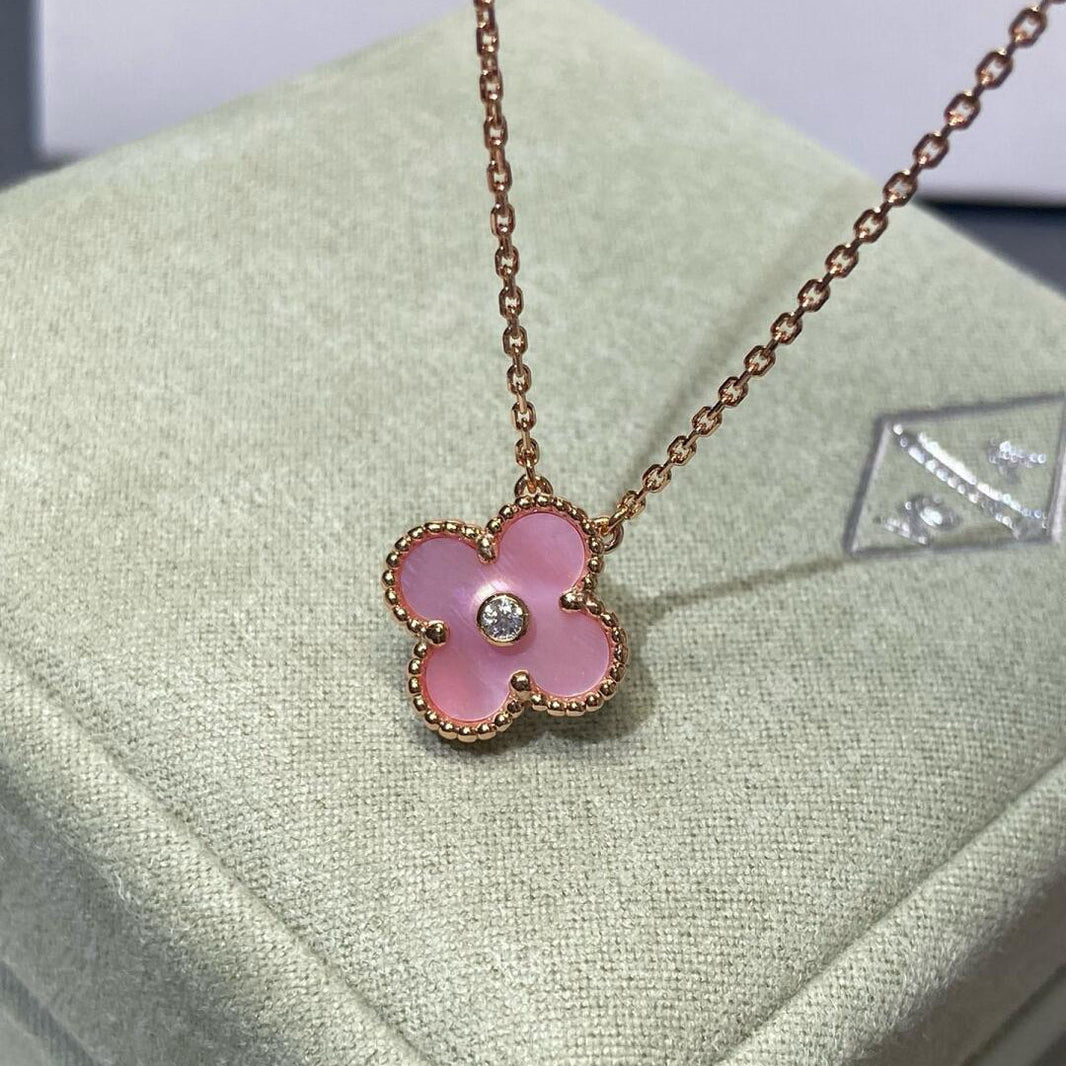 [Clover Jewelry]CLOVER 15MM DIAMOND PINK MOP NECKLACE