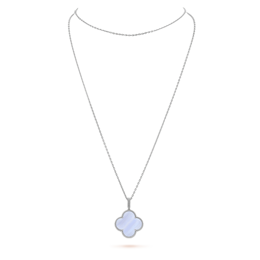 [CLOVER JEWELRY]CLOVER SILVER CHALCEDONY BIG CLOVER NECKLACE