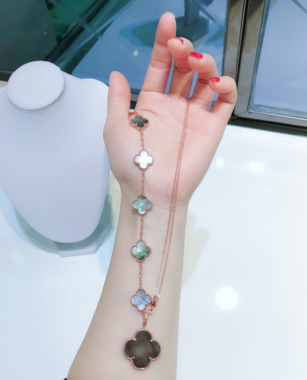 [CLOVER JEWELRY]COMBINED BRACELET 5 MOTIFS AND NECKLACE DARK MOP ROSE GOLD