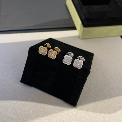 [Clover Jewelry]CLOVER MINI DIAMOND STUD EARRINGS